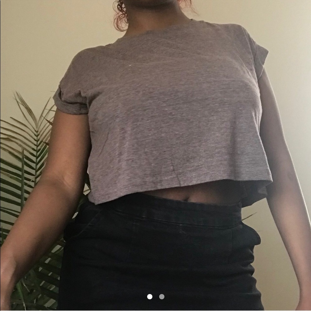 FOREVER 21 TAUPE CROP TOP